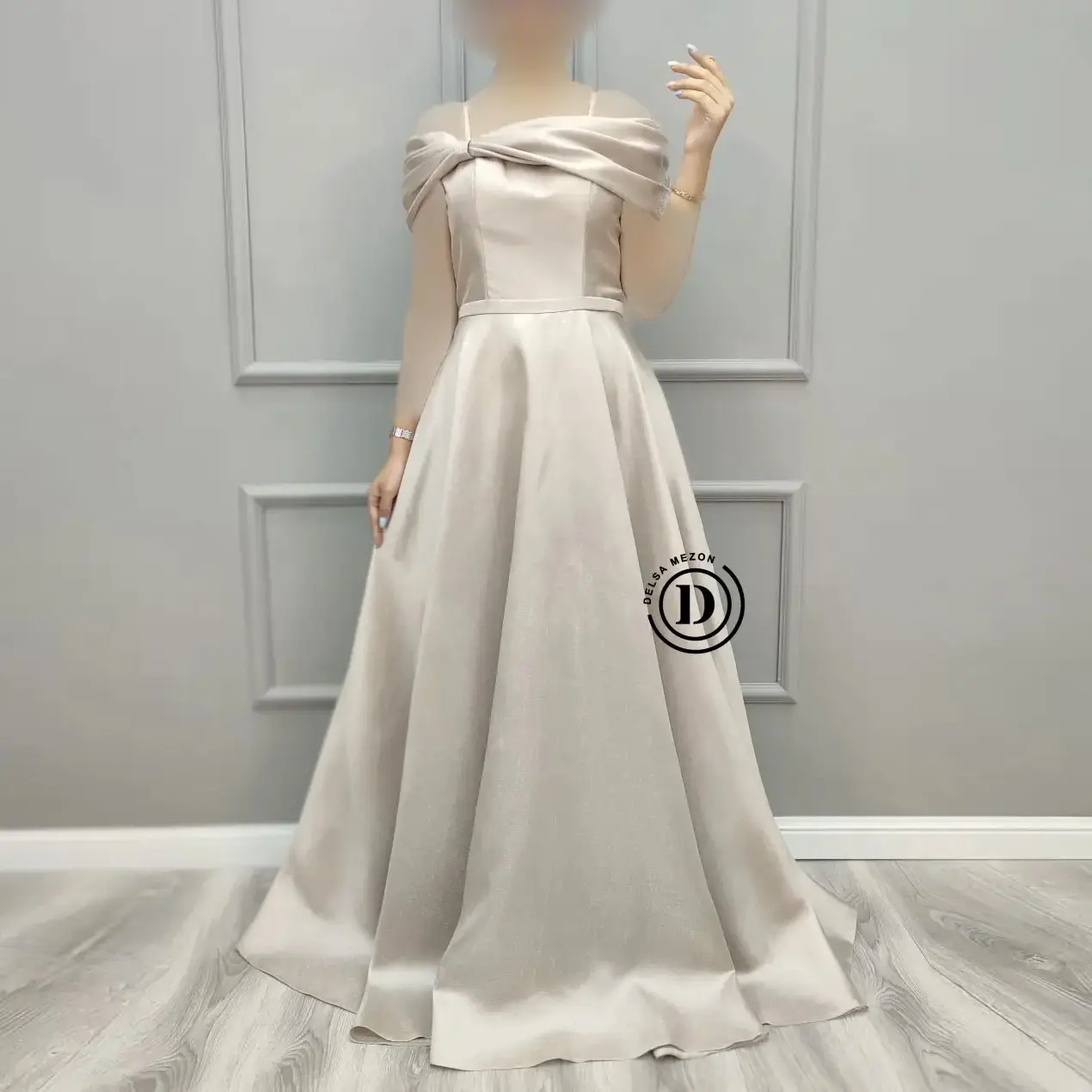 پیراهن بلند آوا ۷۰45