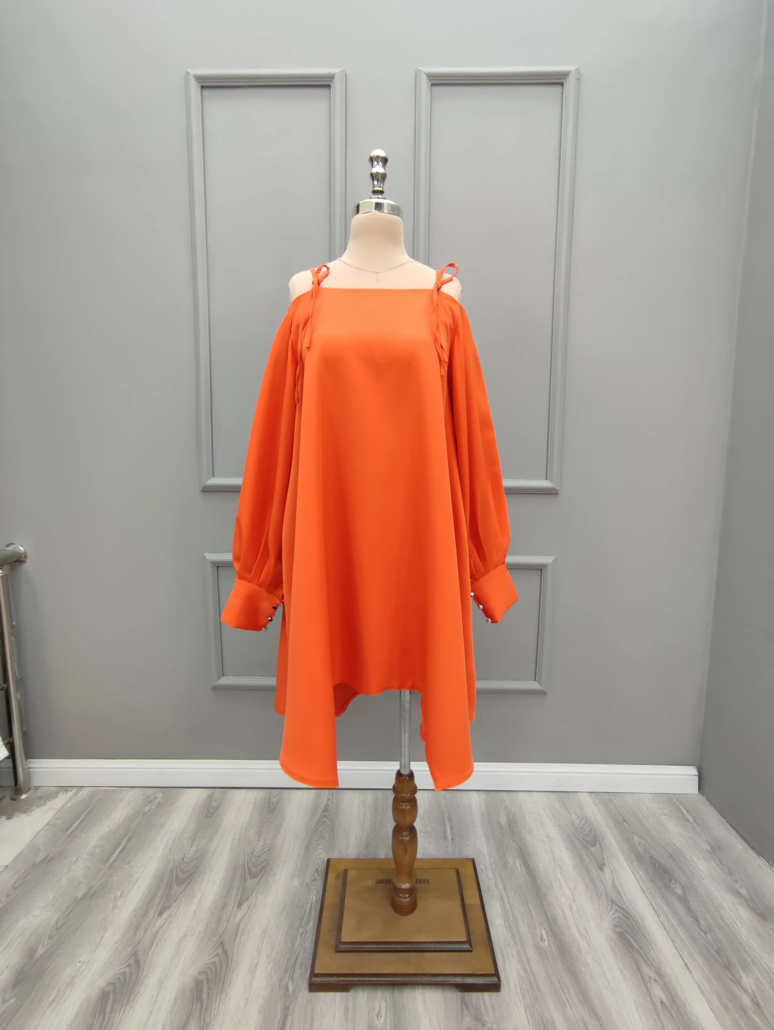 پیراهن کوتاه سرشونه بندی 201