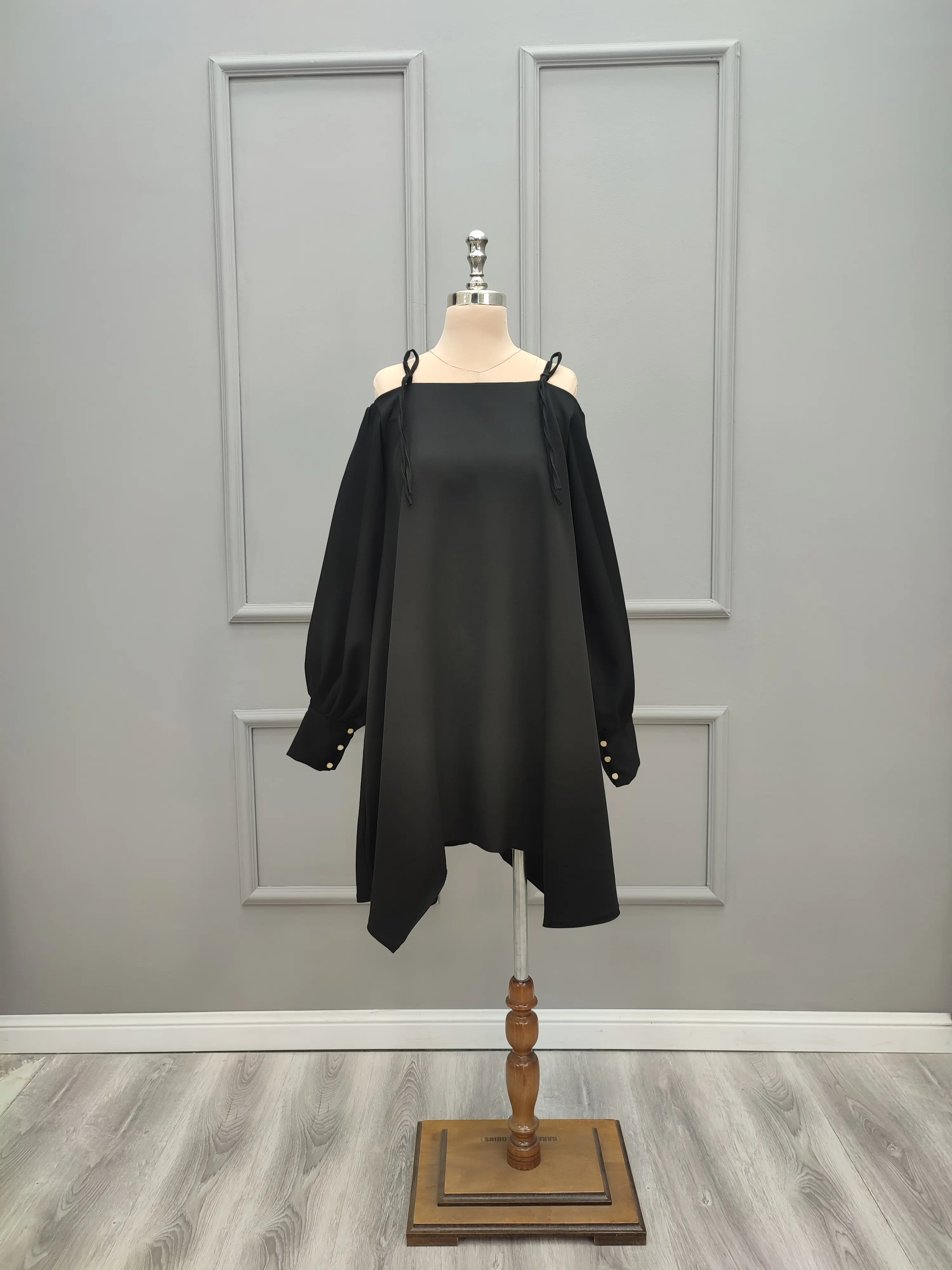 پیراهن کوتاه سرشونه بندی 201