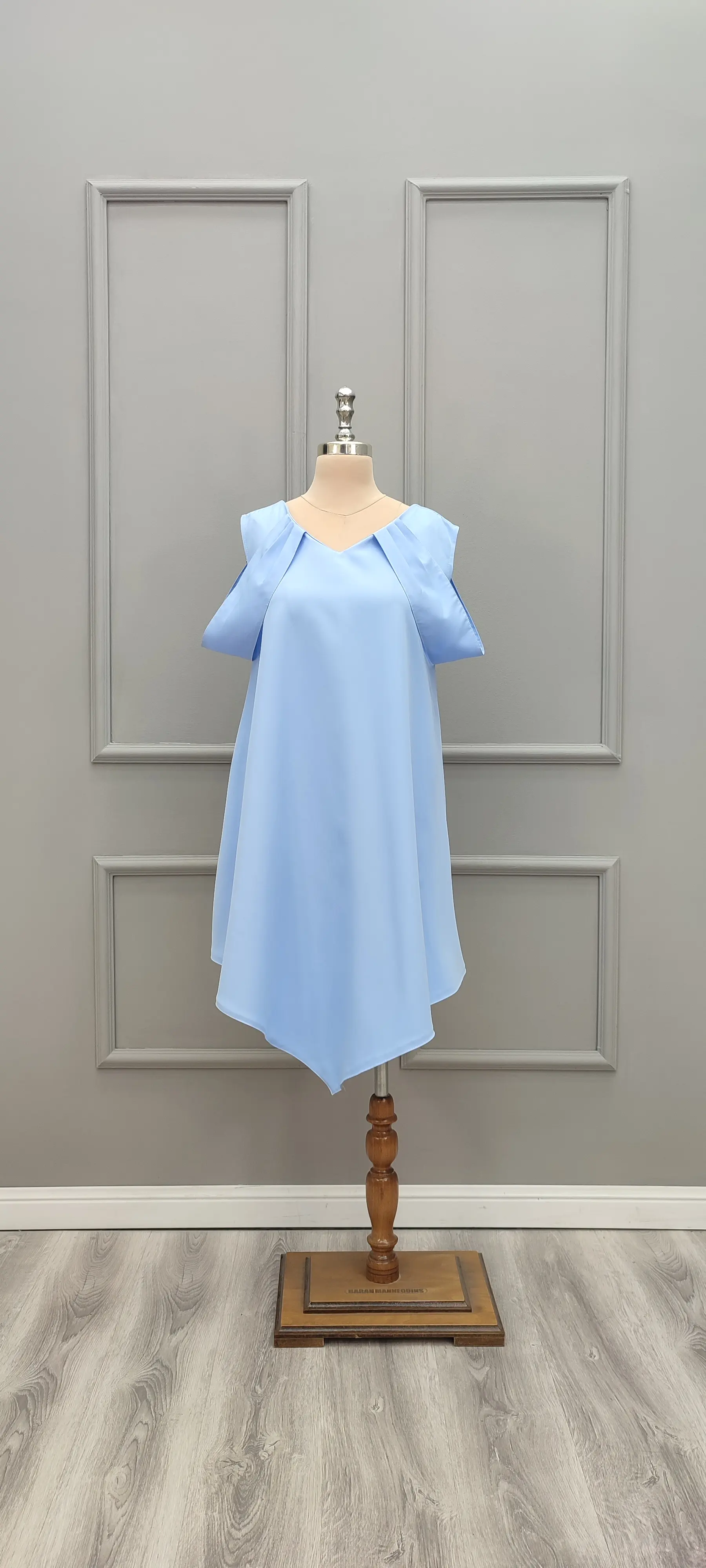 پیراهن کوتاه فری سایز دنیا 2040