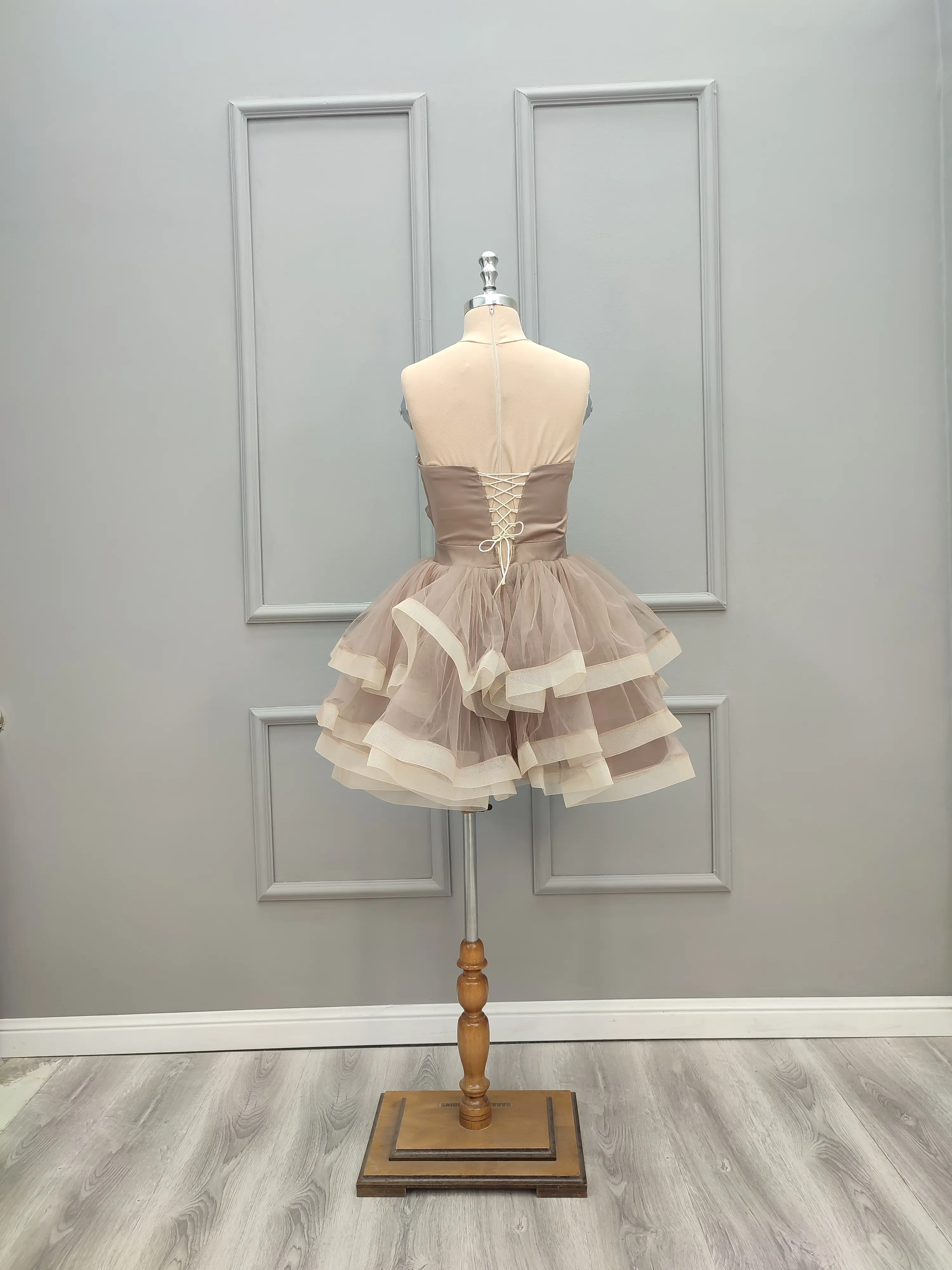 پیراهن کوتاه عروسکی پروا 2070